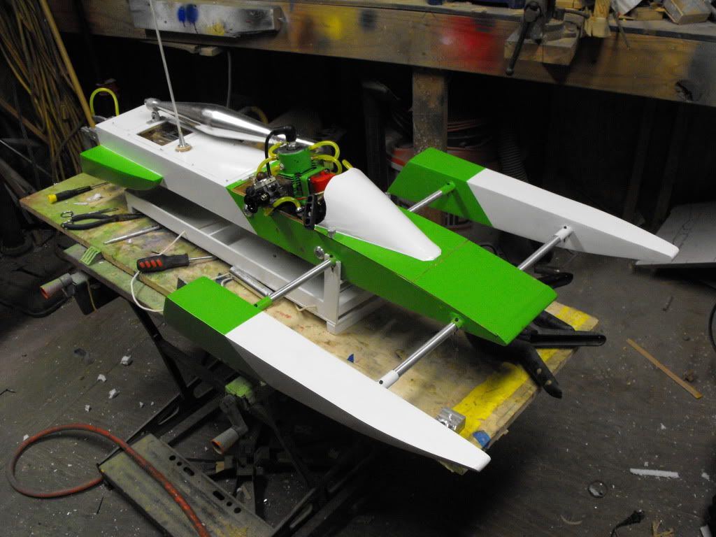 rc outrigger