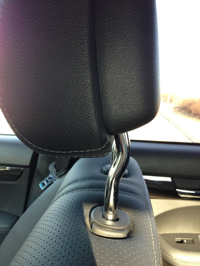 Headrest Am I missing something? Kia Forum