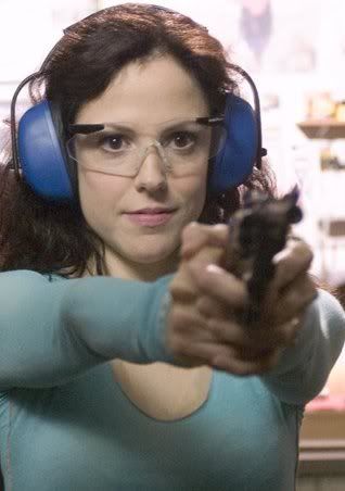 rebeccagun.jpg?t=1235152739