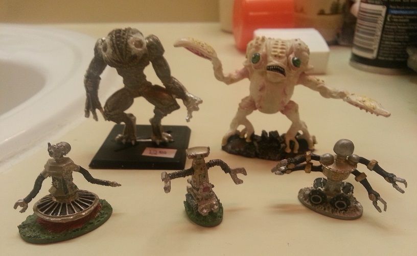 aliensandrobots_zpsb7e3d1e1.jpg