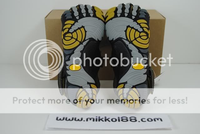 Vibram Komodosport FiveFingers W3681 Blk NEW w Box 847100000802  